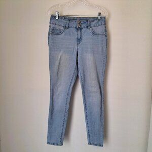 d Jeans Women Skinny Jeans High Rise Light Blue Color Size 10